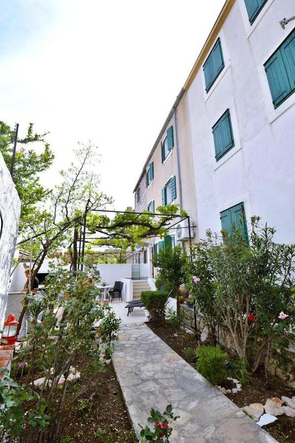 Apartman Martina Betina  Kültér fotó