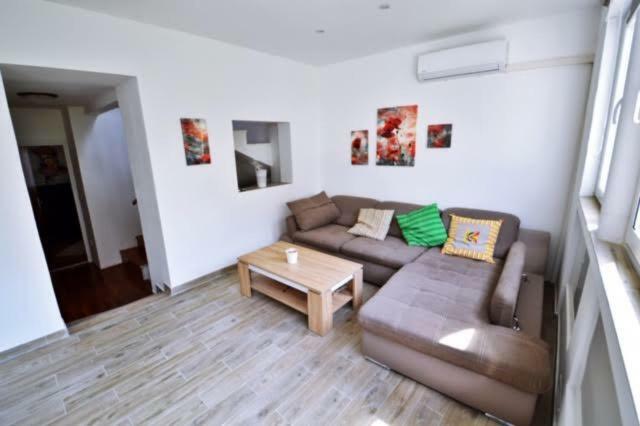 Apartman Martina Betina  Kültér fotó