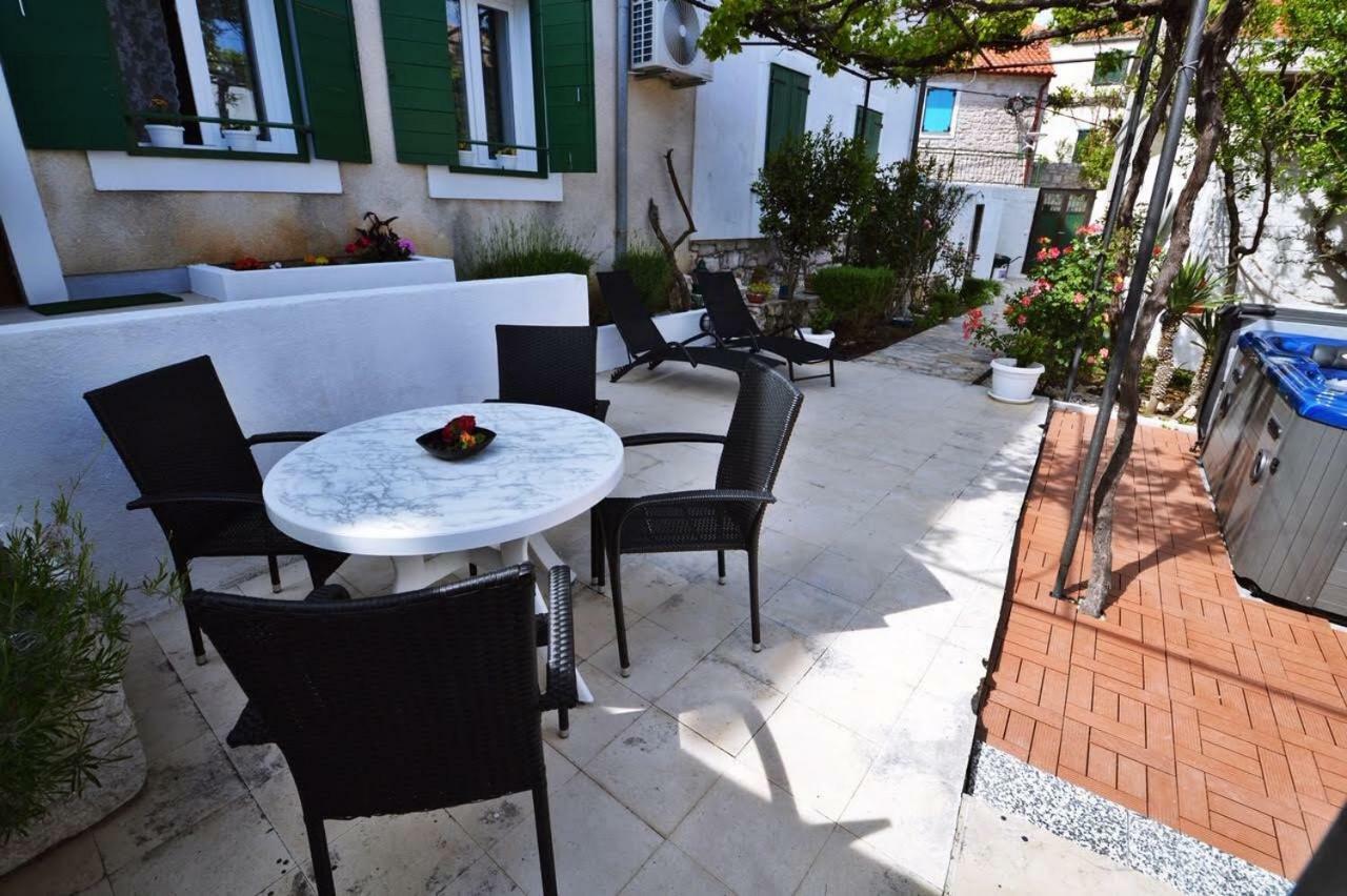 Apartman Martina Betina  Kültér fotó