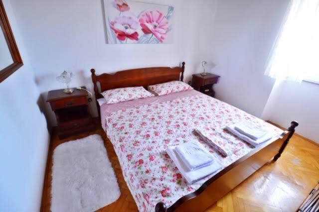 Apartman Martina Betina  Kültér fotó